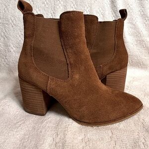 Steve manden  Brown Suede Ankle Boots